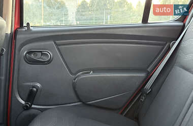 Внедорожник / Кроссовер Dacia Sandero StepWay 2011 в 