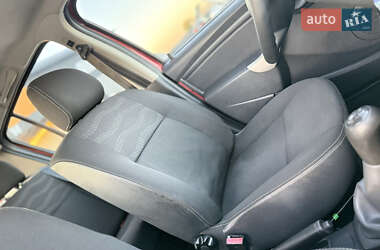 Внедорожник / Кроссовер Dacia Sandero StepWay 2011 в 