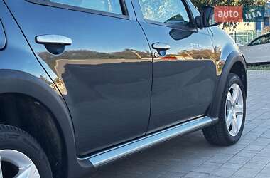 Внедорожник / Кроссовер Dacia Sandero StepWay 2010 в 