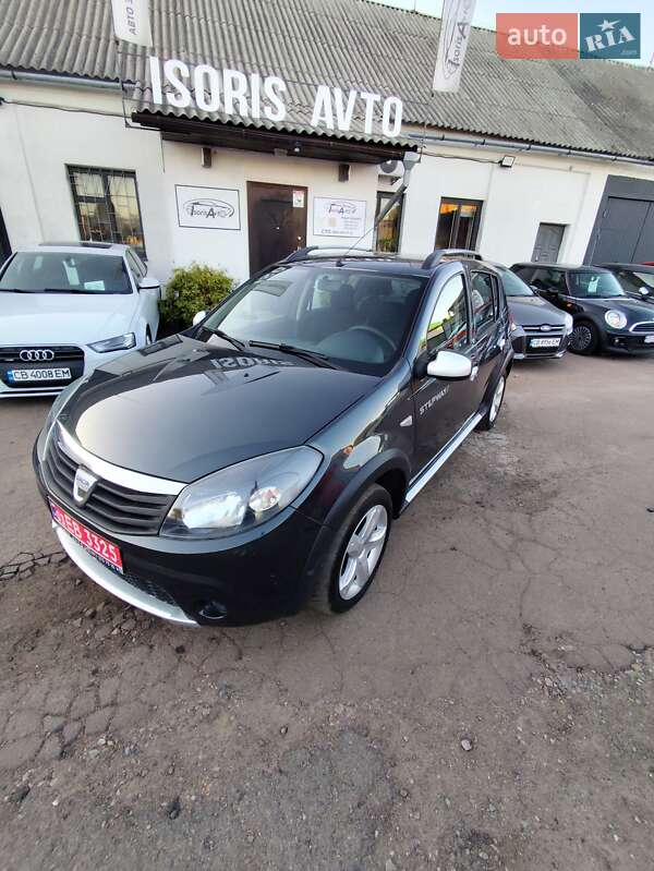 Внедорожник / Кроссовер Dacia Sandero StepWay 2009 в Чернигове фото 15 Внедорожник / Кроссовер Dacia Sandero StepWay 2009 в Чернигове