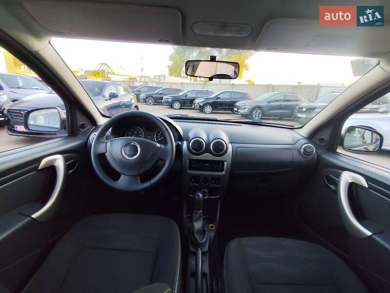 Внедорожник / Кроссовер Dacia Sandero StepWay 2009 в Чернигове фото 26 Внедорожник / Кроссовер Dacia Sandero StepWay 2009 в Чернигове