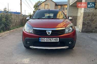 Внедорожник / Кроссовер Dacia Sandero StepWay 2010 в 