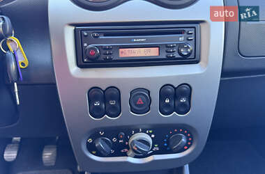 Внедорожник / Кроссовер Dacia Sandero StepWay 2010 в 