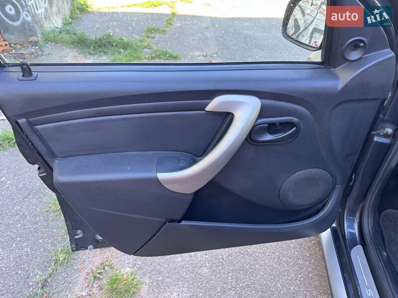 Внедорожник / Кроссовер Dacia Sandero StepWay 2010 в Полтаве