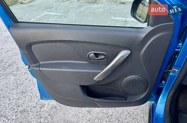 Внедорожник / Кроссовер Dacia Sandero StepWay 2013 в 