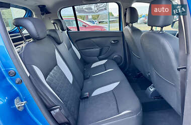 Внедорожник / Кроссовер Dacia Sandero StepWay 2013 в 
