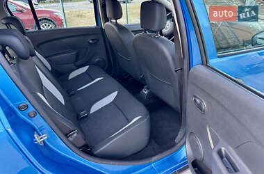 Внедорожник / Кроссовер Dacia Sandero StepWay 2013 в 