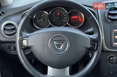 Внедорожник / Кроссовер Dacia Sandero StepWay 2013 в 