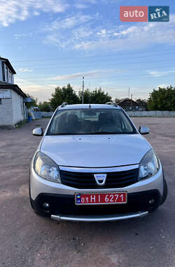 Внедорожник / Кроссовер Dacia Sandero StepWay 2011 в 