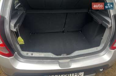 Внедорожник / Кроссовер Dacia Sandero StepWay 2010 в 