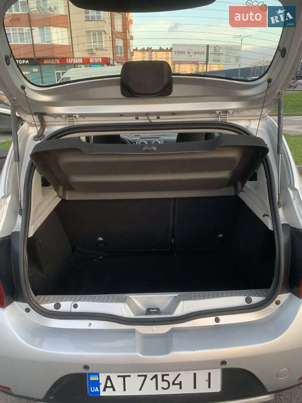 Внедорожник / Кроссовер Dacia Sandero StepWay 2014 в Ивано-Франковске