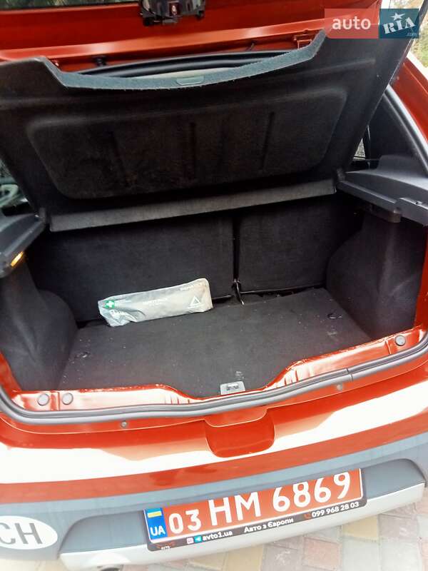 Внедорожник / Кроссовер Dacia Sandero StepWay 2010 в Каменском