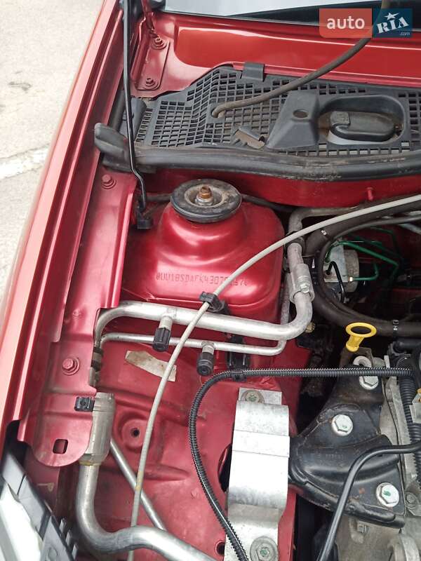 Внедорожник / Кроссовер Dacia Sandero StepWay 2010 в Лебедине фото 21 Внедорожник / Кроссовер Dacia Sandero StepWay 2010 в Лебедине