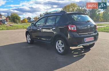 Внедорожник / Кроссовер Dacia Sandero StepWay 2013 в 