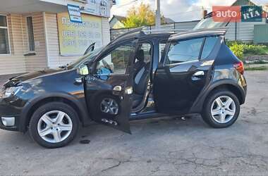 Внедорожник / Кроссовер Dacia Sandero StepWay 2013 в 