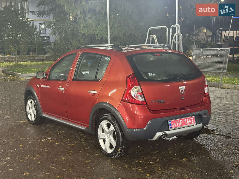 Внедорожник / Кроссовер Dacia Sandero StepWay 2010 в Луцке фото 8 Внедорожник / Кроссовер Dacia Sandero StepWay 2010 в Луцке