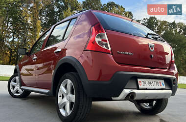 Позашляховик / Кросовер Dacia Sandero StepWay 2012 в 