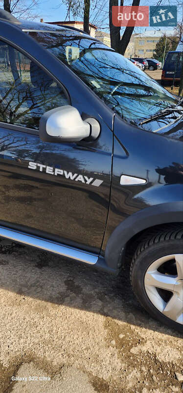 Позашляховик / Кросовер Dacia Sandero StepWay 2011 в Львові фото 28 Позашляховик / Кросовер Dacia Sandero StepWay 2011 в Львові