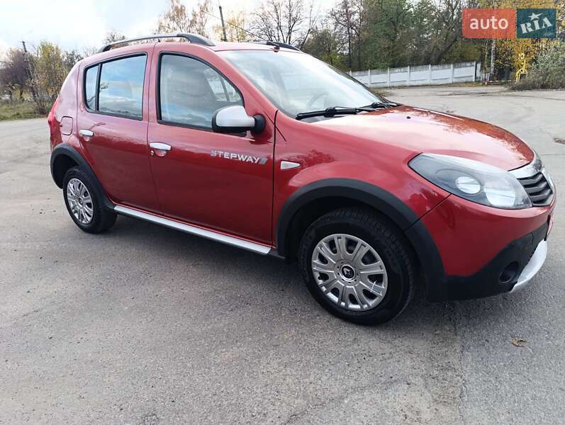 Позашляховик / Кросовер Dacia Sandero StepWay 2010 в Вінниці