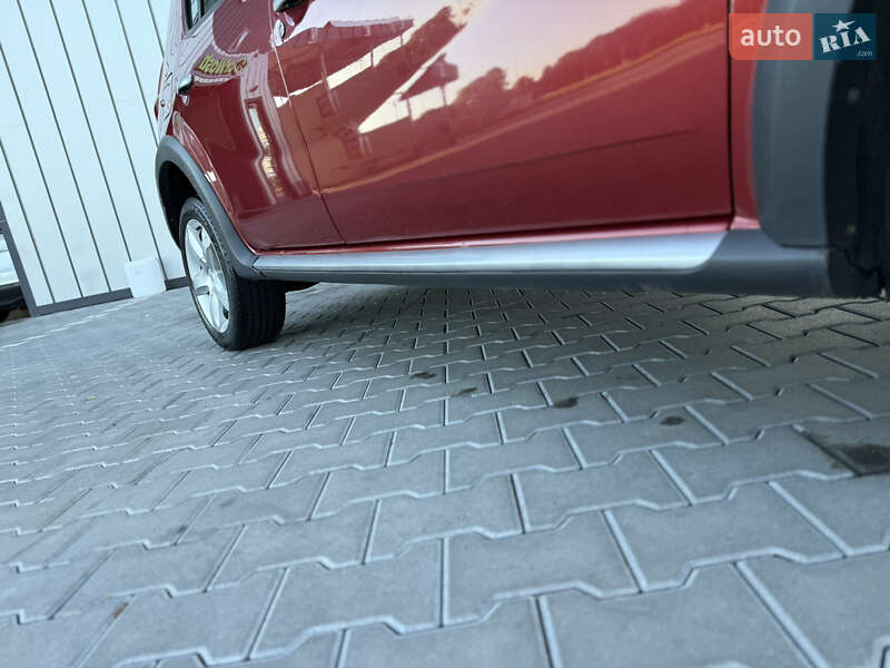 Позашляховик / Кросовер Dacia Sandero StepWay 2009 в Володимирі фото 31 Позашляховик / Кросовер Dacia Sandero StepWay 2009 в Володимирі