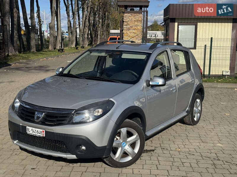 Внедорожник / Кроссовер Dacia Sandero StepWay 2012 в Стрые фото 3 Внедорожник / Кроссовер Dacia Sandero StepWay 2012 в Стрые