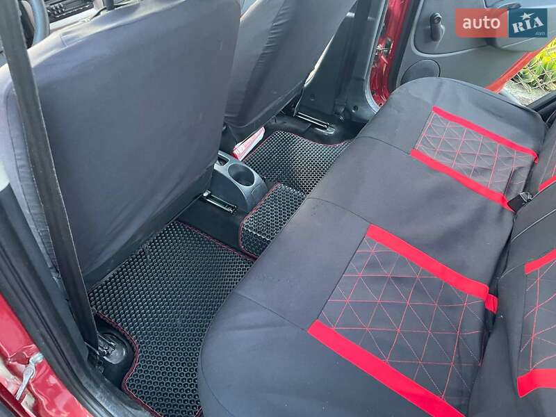 Внедорожник / Кроссовер Dacia Sandero StepWay 2012 в Костополе фото 13 Внедорожник / Кроссовер Dacia Sandero StepWay 2012 в Костополе