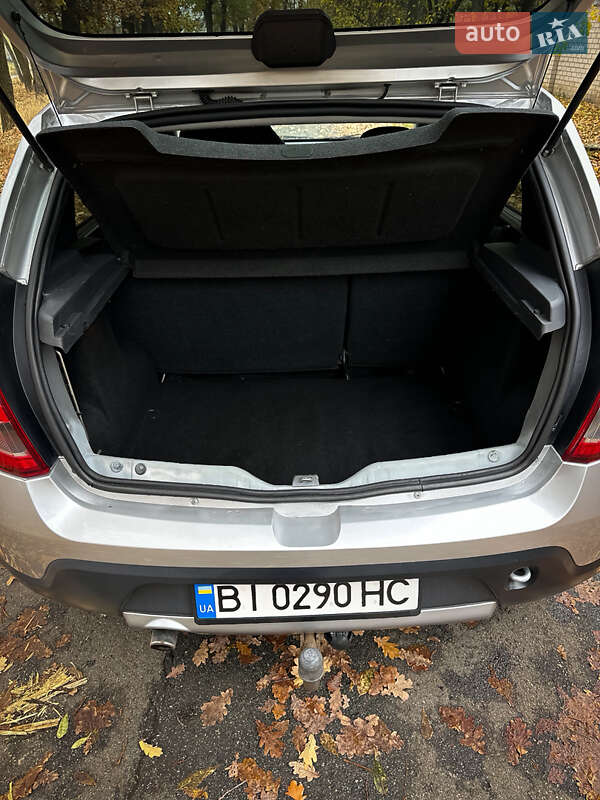 Внедорожник / Кроссовер Dacia Sandero StepWay 2010 в Сумах фото 54 Внедорожник / Кроссовер Dacia Sandero StepWay 2010 в Сумах