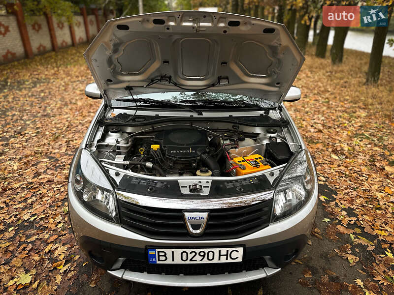 Внедорожник / Кроссовер Dacia Sandero StepWay 2010 в Сумах фото 52 Внедорожник / Кроссовер Dacia Sandero StepWay 2010 в Сумах