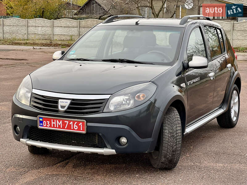Позашляховик / Кросовер Dacia Sandero StepWay 2010 в Кролевці