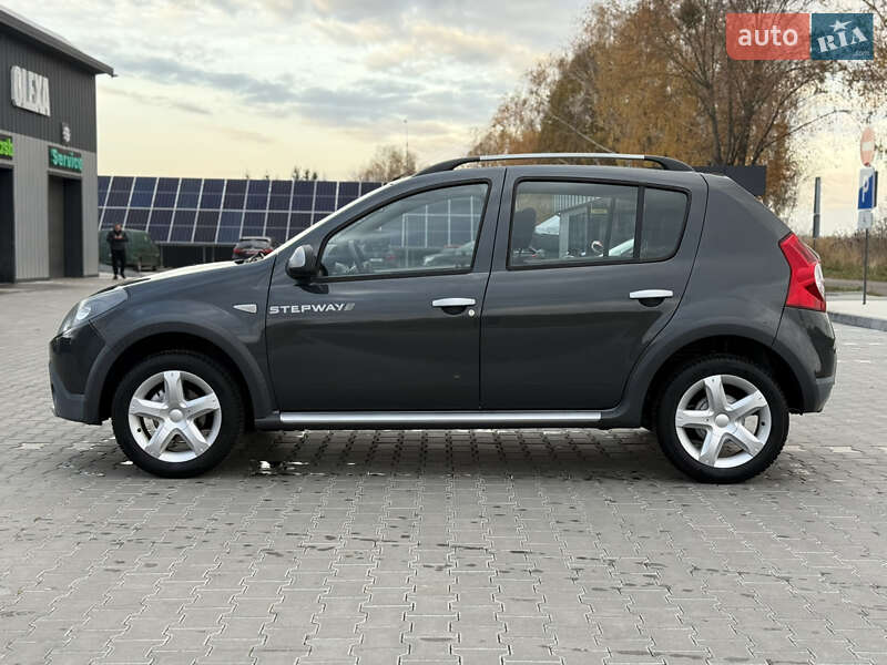 Внедорожник / Кроссовер Dacia Sandero StepWay 2010 в Владимире фото 5 Внедорожник / Кроссовер Dacia Sandero StepWay 2010 в Владимире
