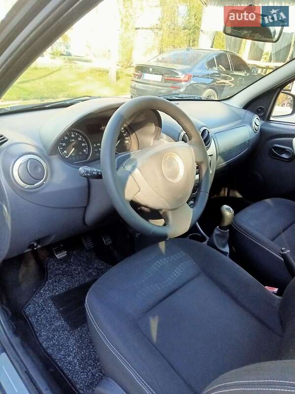 Внедорожник / Кроссовер Dacia Sandero StepWay 2009 в Каменском фото 34 Внедорожник / Кроссовер Dacia Sandero StepWay 2009 в Каменском