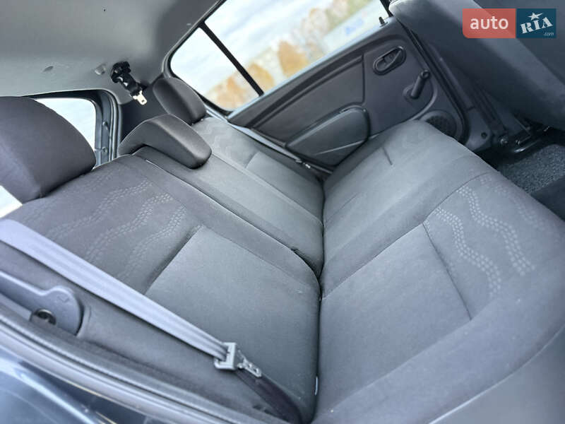 Внедорожник / Кроссовер Dacia Sandero StepWay 2010 в Владимире фото 76 Внедорожник / Кроссовер Dacia Sandero StepWay 2010 в Владимире