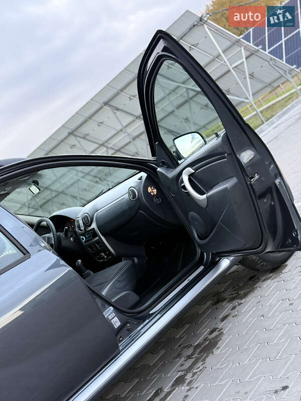 Внедорожник / Кроссовер Dacia Sandero StepWay 2010 в Владимире фото 82 Внедорожник / Кроссовер Dacia Sandero StepWay 2010 в Владимире