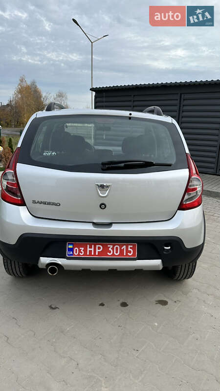 Внедорожник / Кроссовер Dacia Sandero StepWay 2009 в Луцке