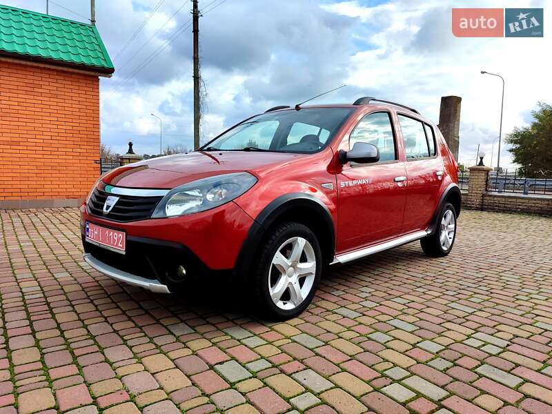 Внедорожник / Кроссовер Dacia Sandero StepWay 2011 в Хороле фото 5 Внедорожник / Кроссовер Dacia Sandero StepWay 2011 в Хороле