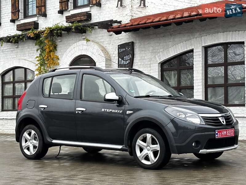 Позашляховик / Кросовер Dacia Sandero StepWay 2012 в Красилові фото 8 Позашляховик / Кросовер Dacia Sandero StepWay 2012 в Красилові
