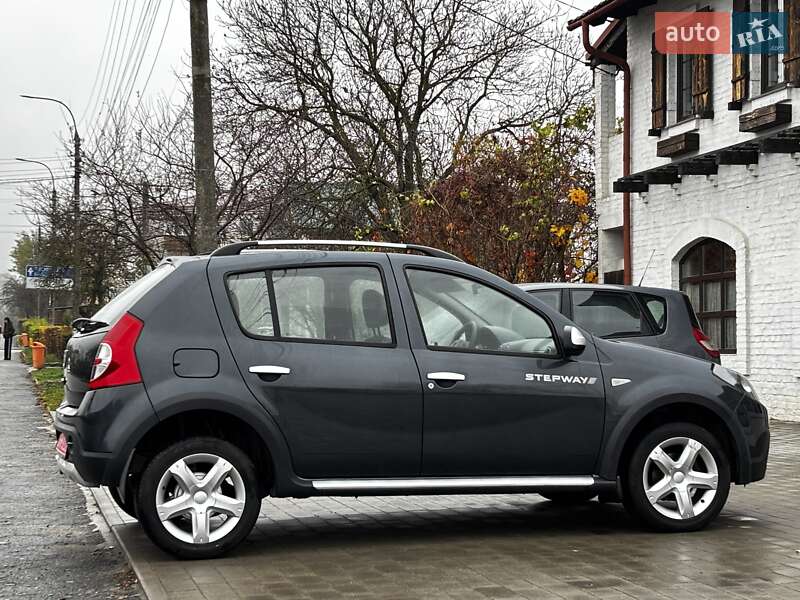 Позашляховик / Кросовер Dacia Sandero StepWay 2012 в Красилові фото 22 Позашляховик / Кросовер Dacia Sandero StepWay 2012 в Красилові