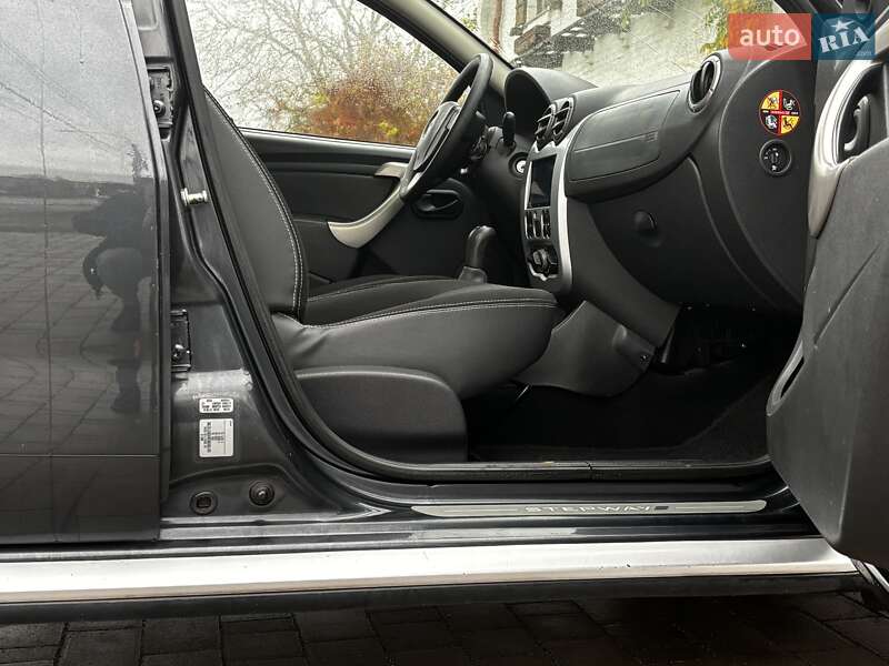 Позашляховик / Кросовер Dacia Sandero StepWay 2012 в Красилові фото 82 Позашляховик / Кросовер Dacia Sandero StepWay 2012 в Красилові