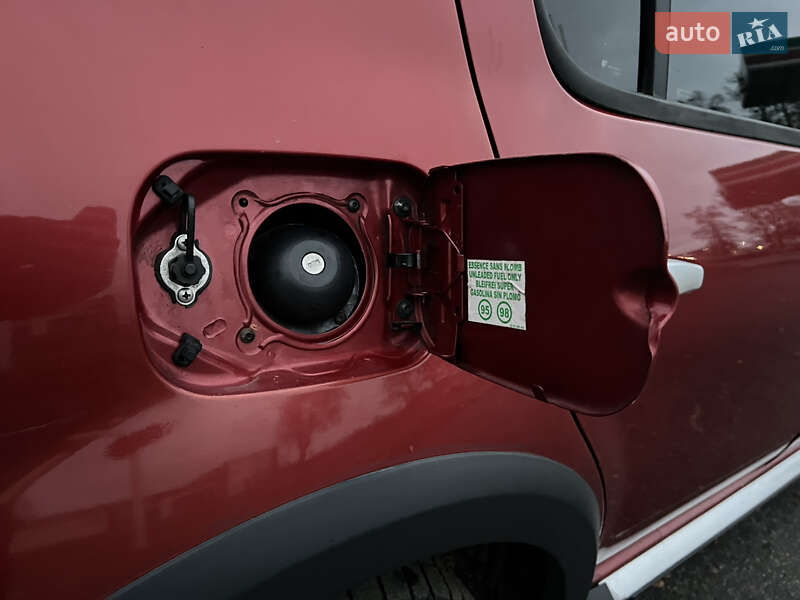 Позашляховик / Кросовер Dacia Sandero StepWay 2012 в Гадячі фото 11 Позашляховик / Кросовер Dacia Sandero StepWay 2012 в Гадячі