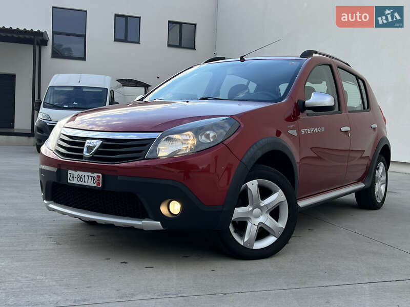 Позашляховик / Кросовер Dacia Sandero StepWay 2012 в Луцьку