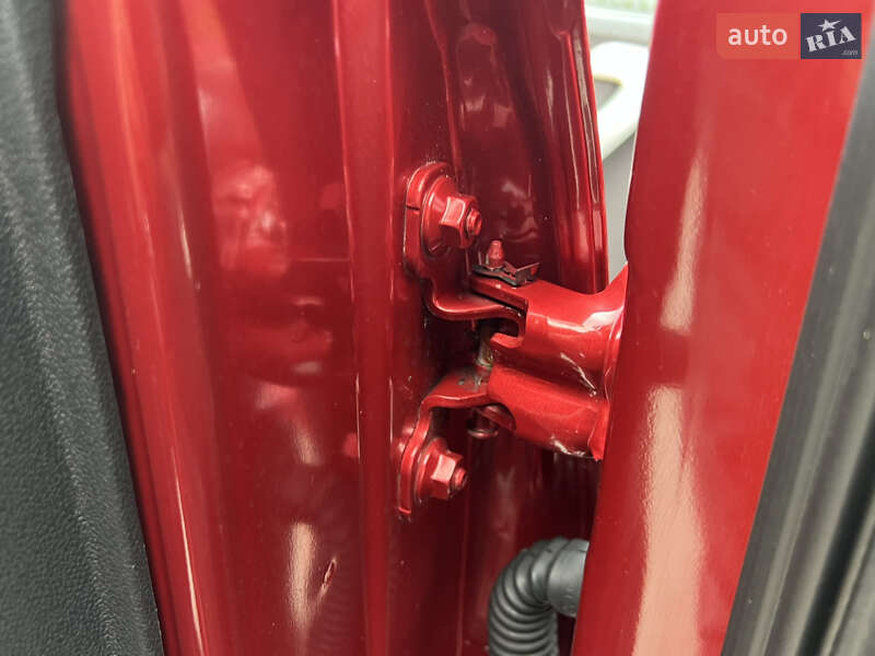 Позашляховик / Кросовер Dacia Sandero StepWay 2012 в Луцьку