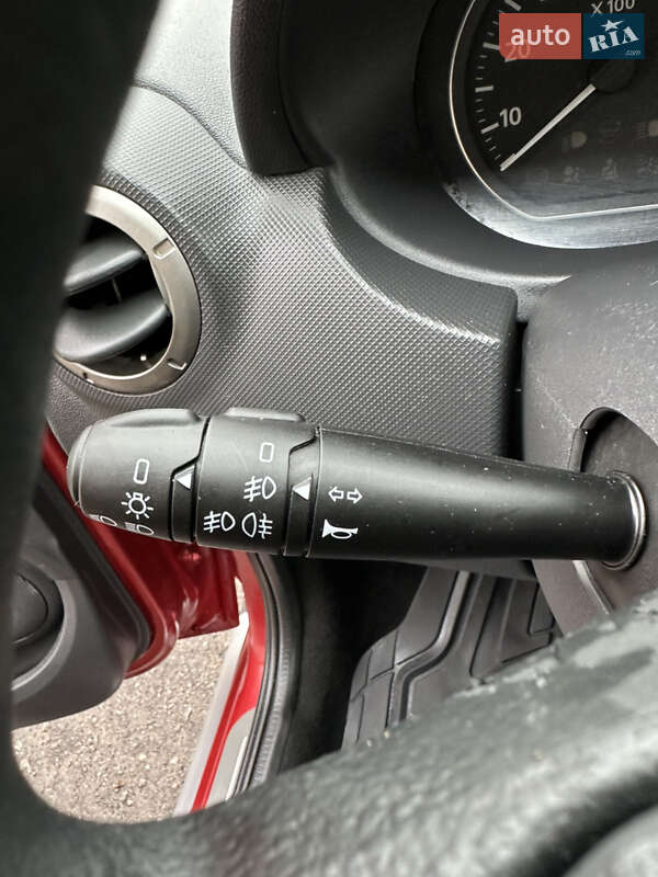 Внедорожник / Кроссовер Dacia Sandero StepWay 2011 в Хороле фото 21 Внедорожник / Кроссовер Dacia Sandero StepWay 2011 в Хороле