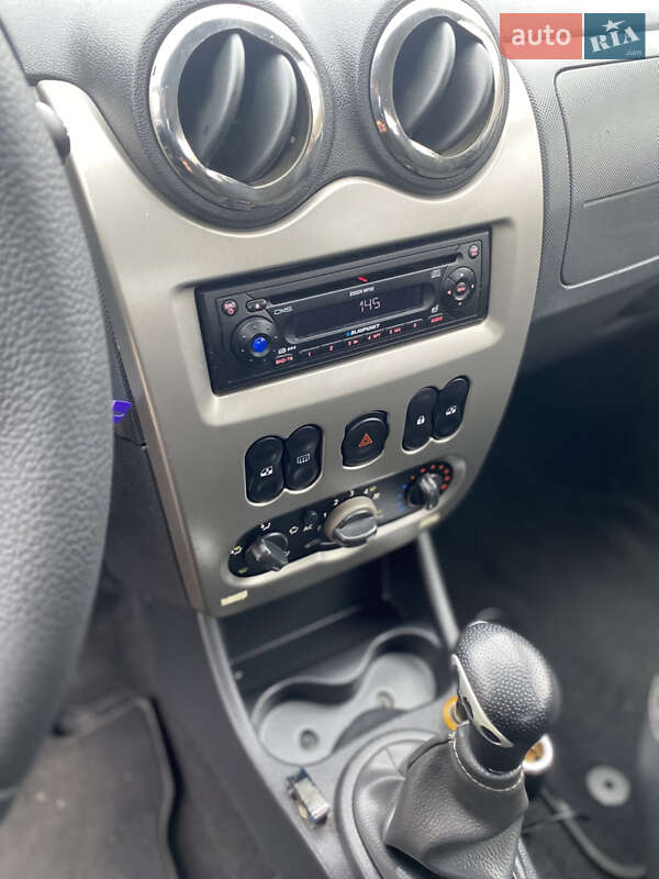 Позашляховик / Кросовер Dacia Sandero StepWay 2011 в Хоролі фото 16 Позашляховик / Кросовер Dacia Sandero StepWay 2011 в Хоролі