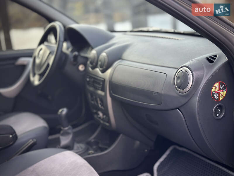 Внедорожник / Кроссовер Dacia Sandero StepWay 2012 в Сумах фото 33 Внедорожник / Кроссовер Dacia Sandero StepWay 2012 в Сумах