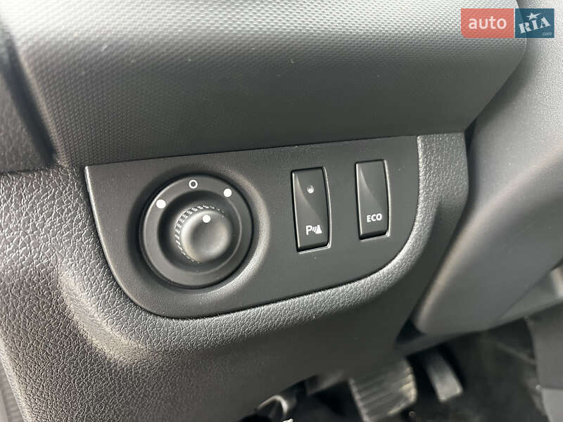 Внедорожник / Кроссовер Dacia Sandero StepWay 2017 в Луцке