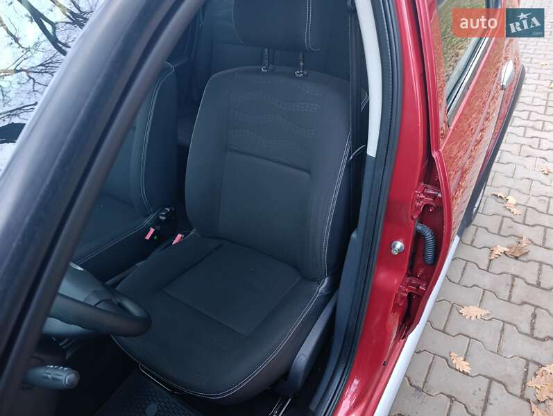 Внедорожник / Кроссовер Dacia Sandero StepWay 2010 в Полтаве