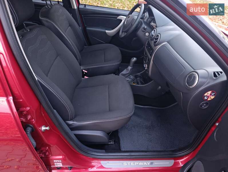 Внедорожник / Кроссовер Dacia Sandero StepWay 2010 в Полтаве