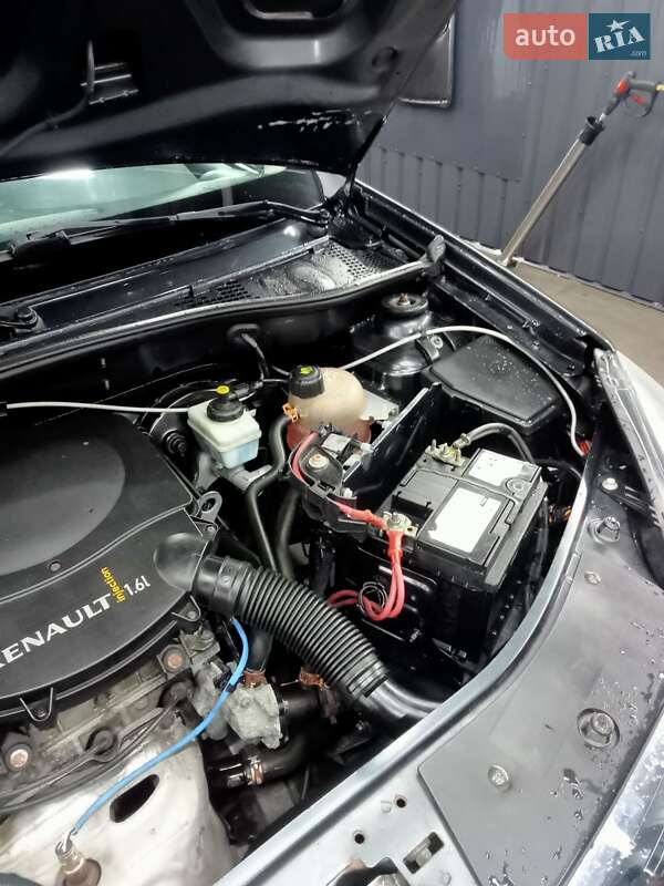 Позашляховик / Кросовер Dacia Sandero StepWay 2011 в Кам'янському