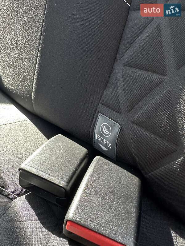 Позашляховик / Кросовер Dacia Sandero StepWay 2016 в Білогородці