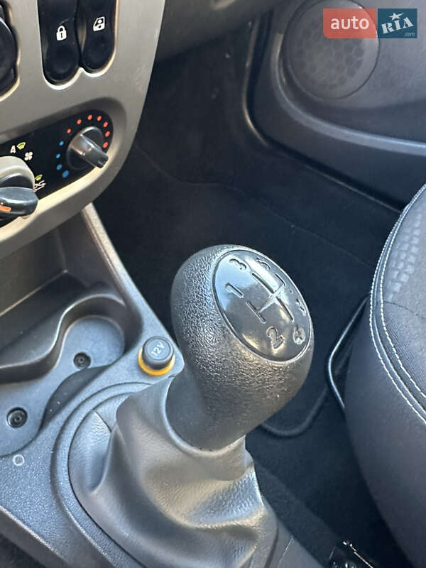 Позашляховик / Кросовер Dacia Sandero StepWay 2010 в Хоролі